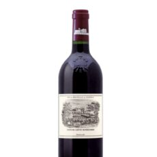 31.12. – Zwei Flaschen Chateau Lafite Rothschild 2002 – Startgebot 950 €